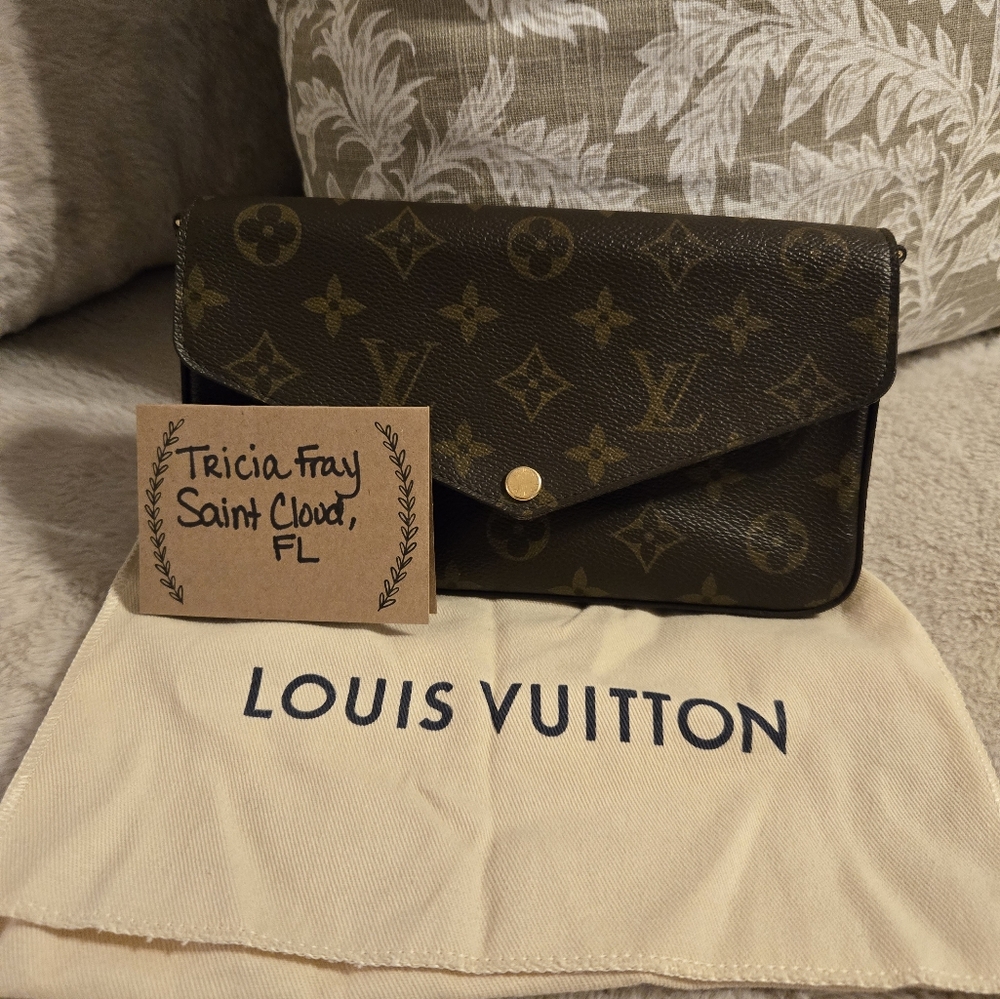 Louis Vuitton Felice in Monogram and Red interiors